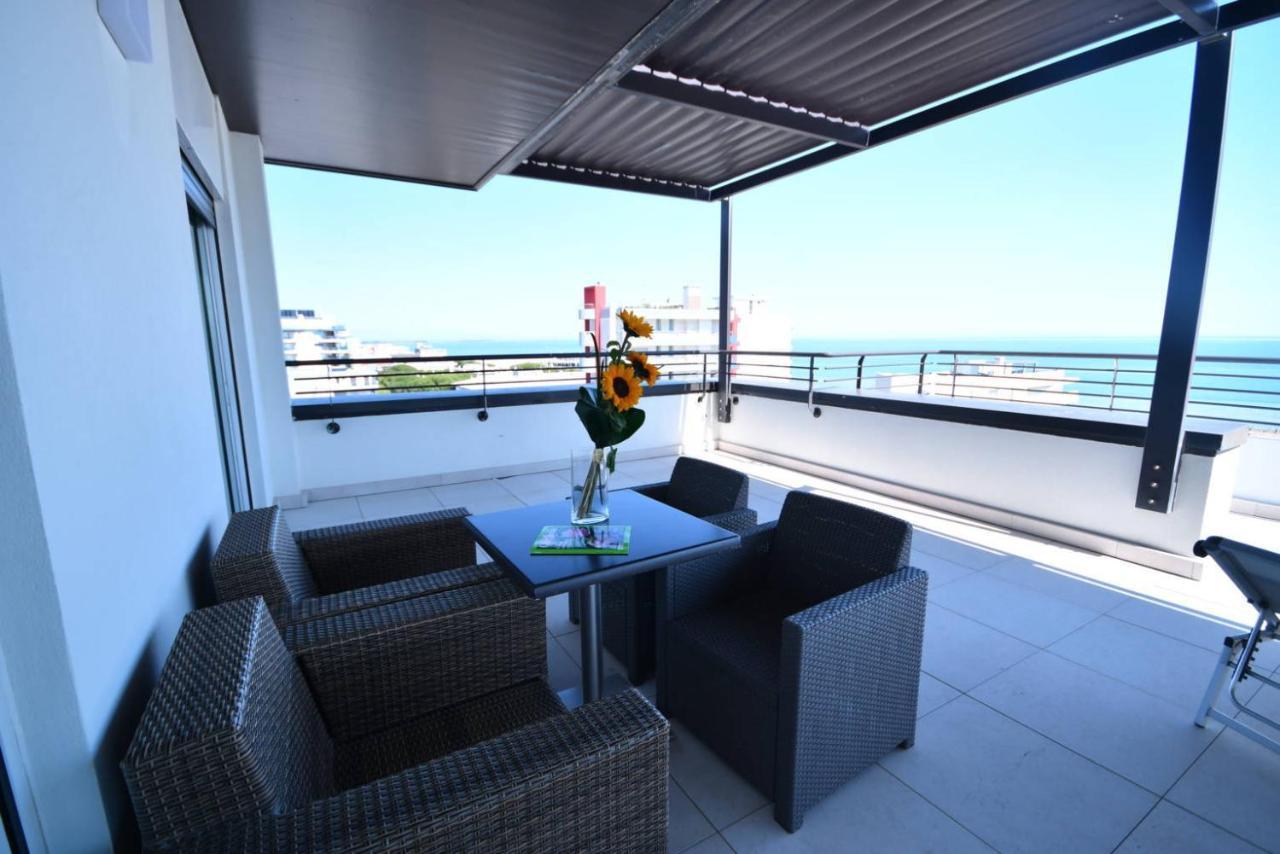 Aparthotel Alessandria Lignano Sabbiadoro Esterno foto