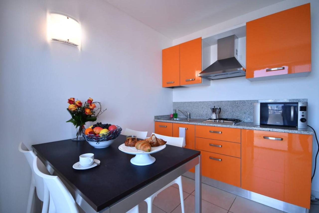 Aparthotel Alessandria Lignano Sabbiadoro Esterno foto